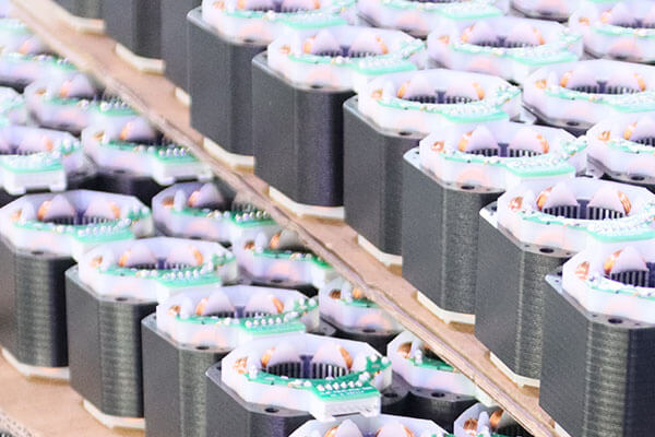 Are Steppers Or Servos More Accurate? 