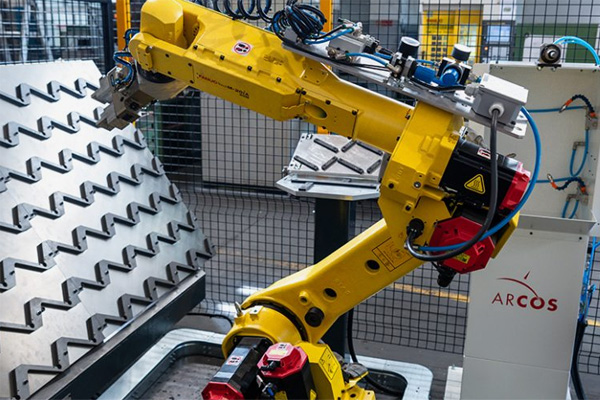 Machine Tending Robot.jpg