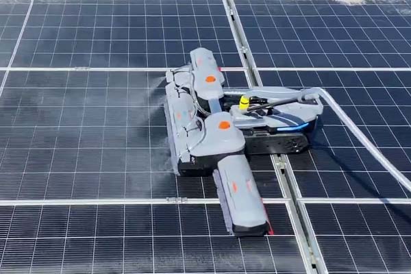 Solar Panel Cleaning Robot.jpg